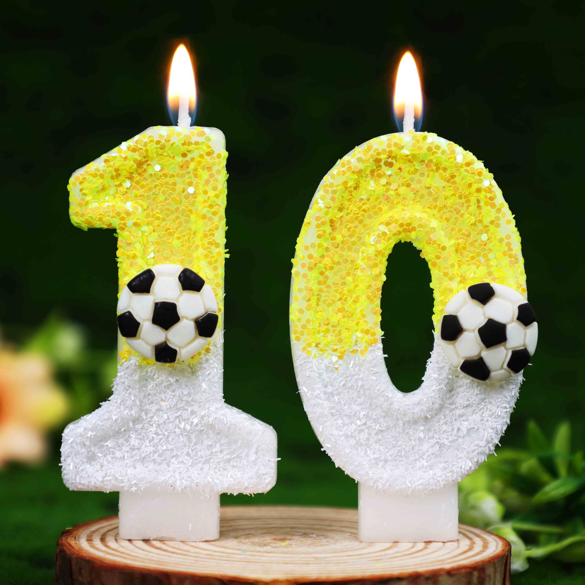 Yellow White Sequins Sports Fo - Holiday Candle Set recension och pris
